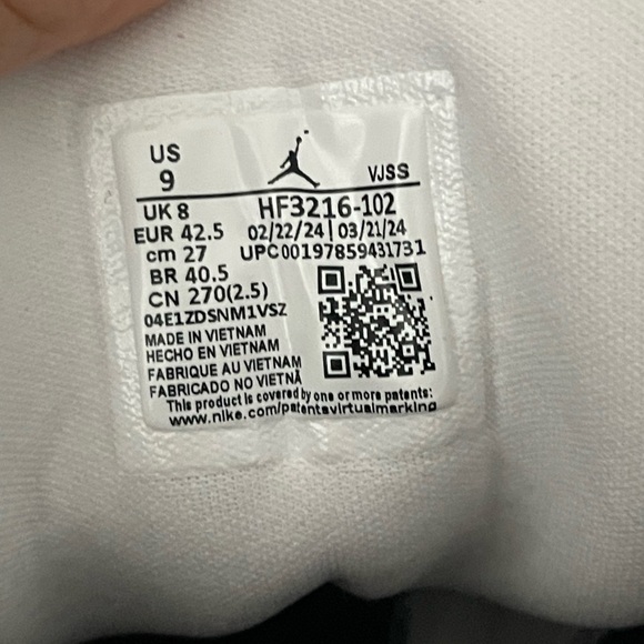 Nike Men's Jordan 1 Mid SE White/Dark Pony-Black (HF3216 102) Sneakers Sz 9 - Picture 9 of 9